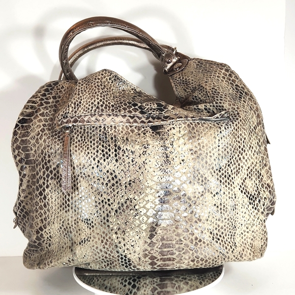 Elliott Lucca Python Grey metallic Hobo bag. - Picture 6 of 9